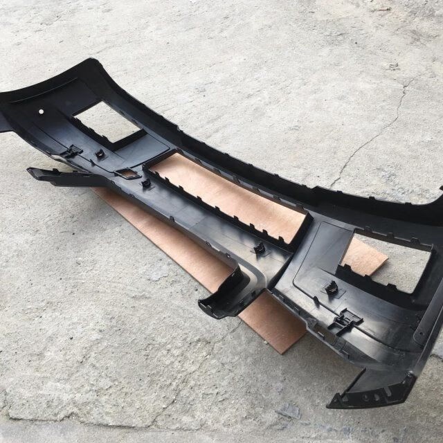 Suitable for Mercedes GLK X204 front bumper