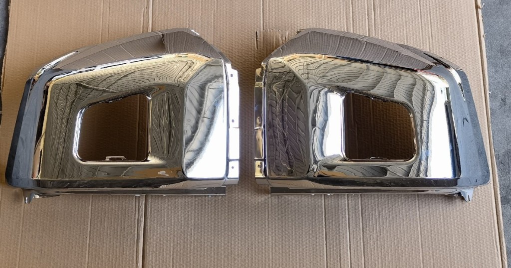 Suitable for Toyota Tundra Front bumper guardrail corner