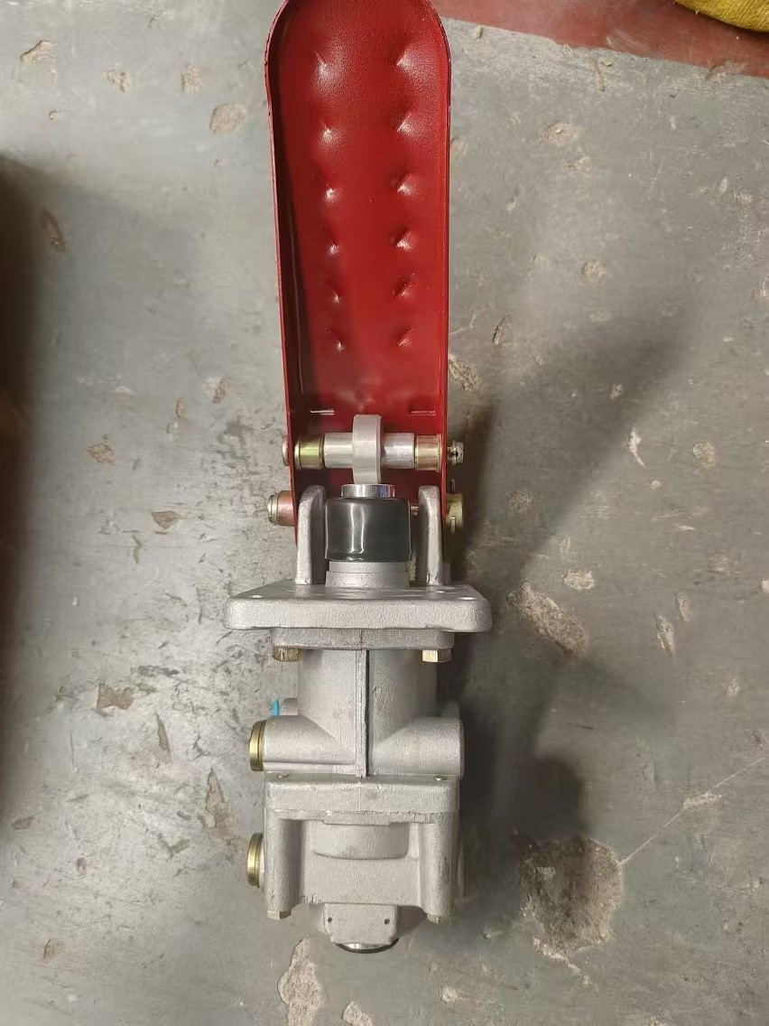 Air Brake Valve(Assembly)with Pedal/3 hole