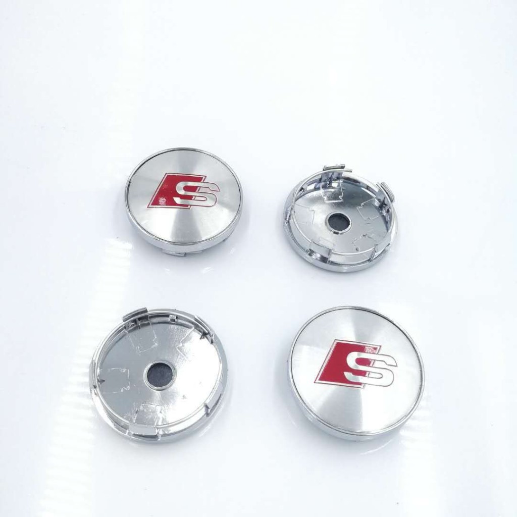 Automotive center hubcaps