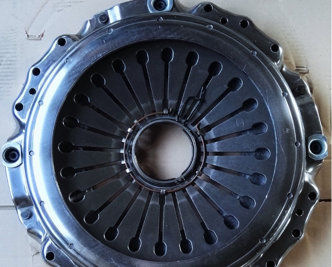 Clutch pressure plate