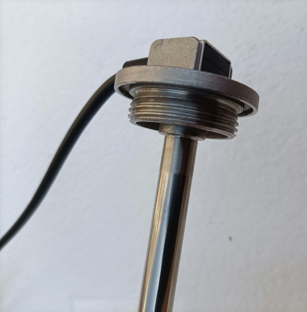 Water level sensor