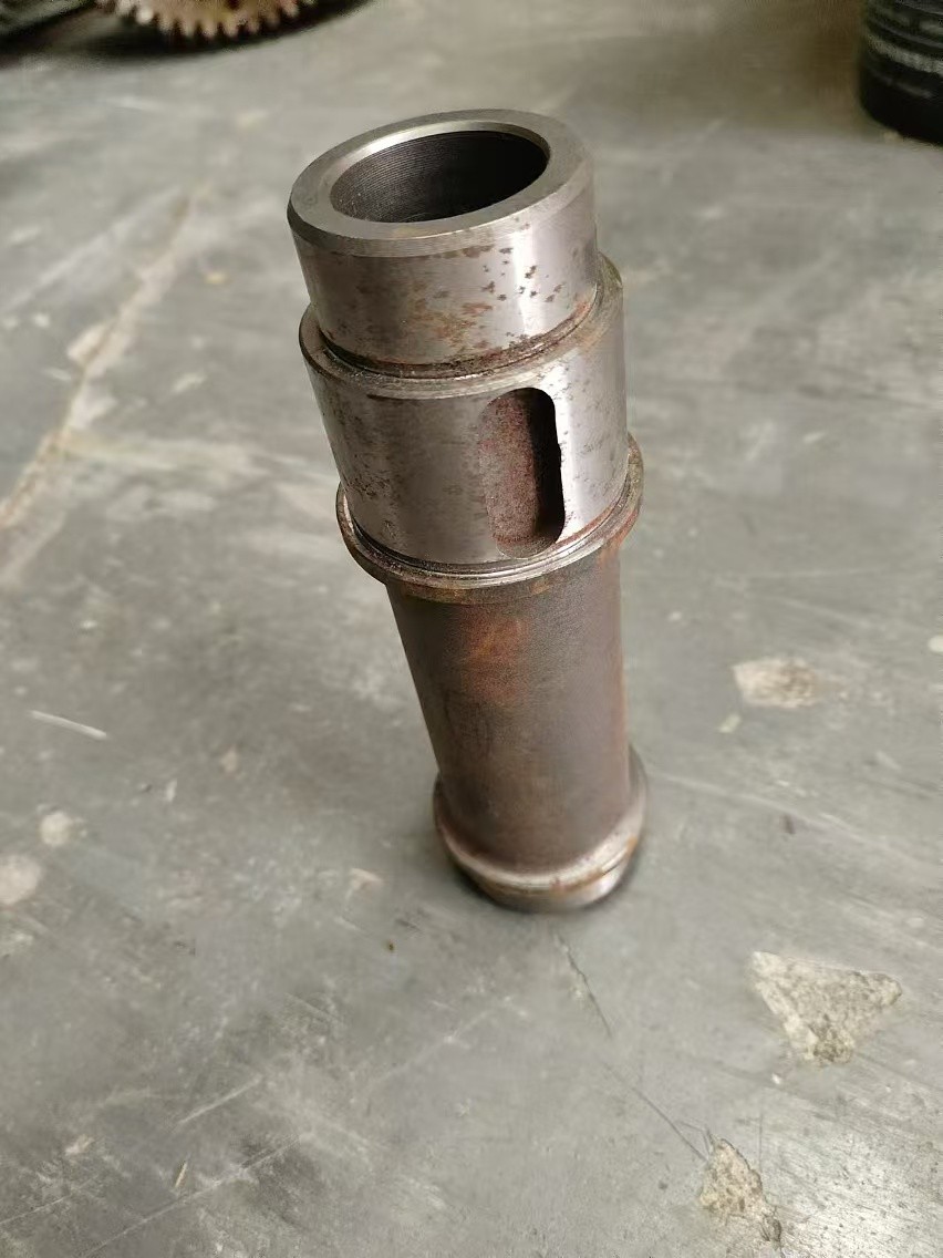 Steering pump drive shaft