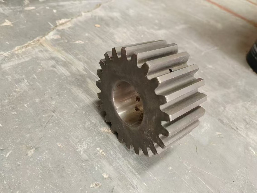 Planet gear with 22 teeth