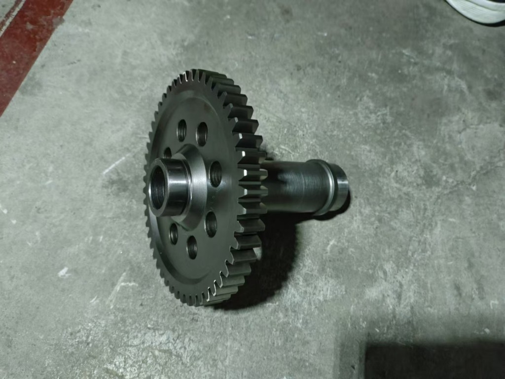 Drive shaft and gear with 6-key and 49 teeth