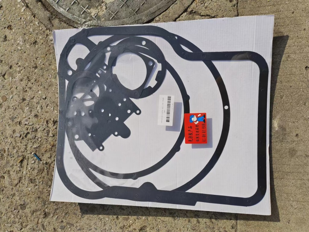 Loader 50 gearbox full car mat