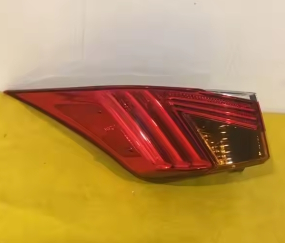 Left Light Tail Lamp Light For Lexus 