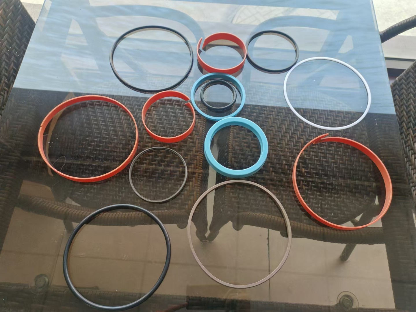 LW500K rotary bucket cylinder seal for loading machine