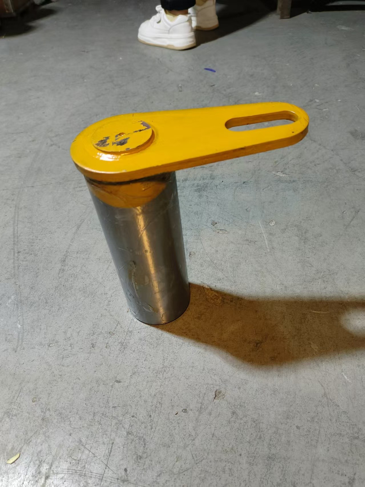 Loader bucket pin